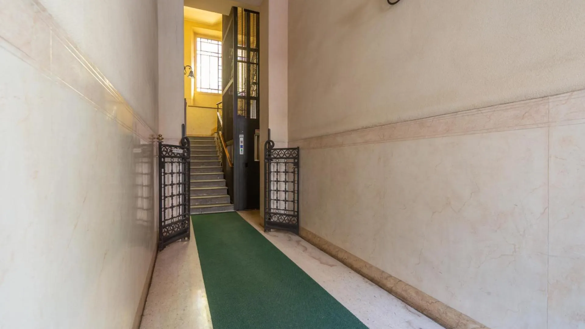 Milano Romantic Loft Apartment