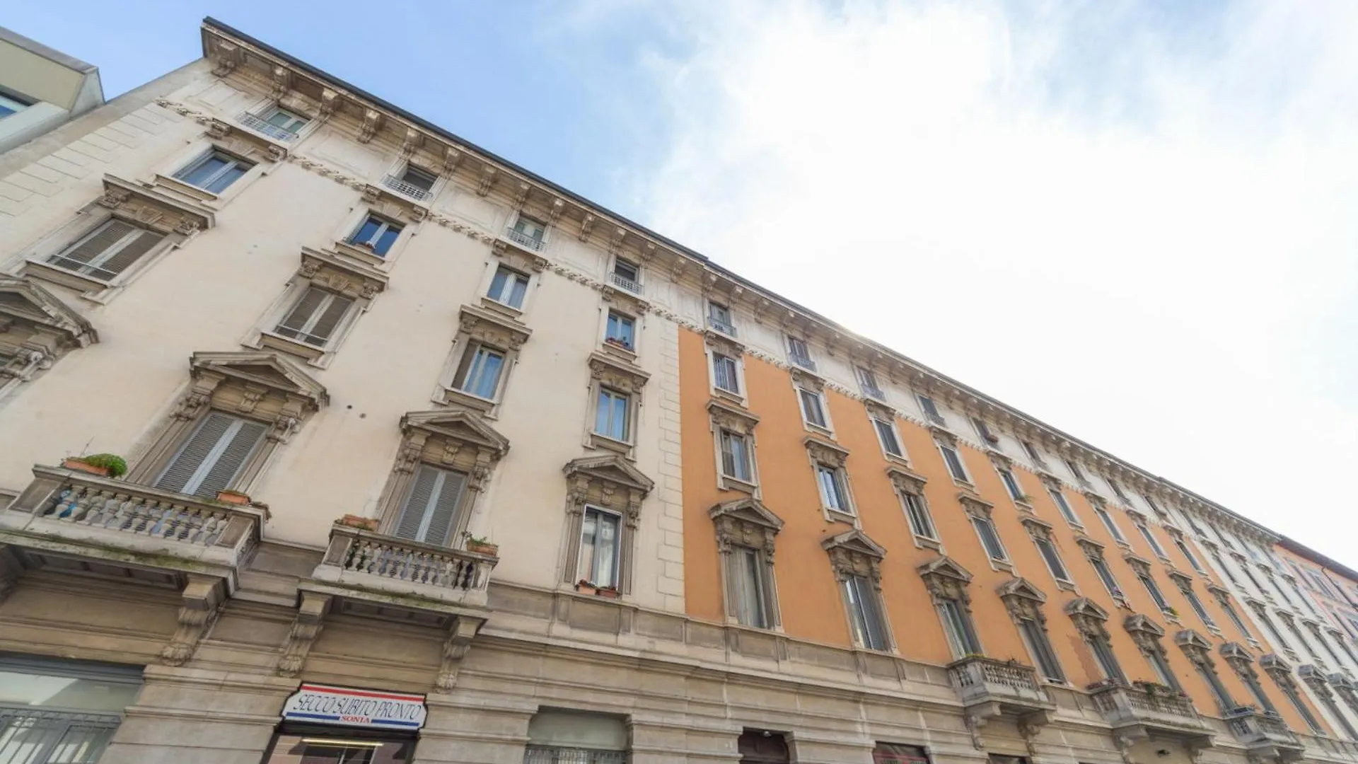 Milano Romantic Loft Apartment